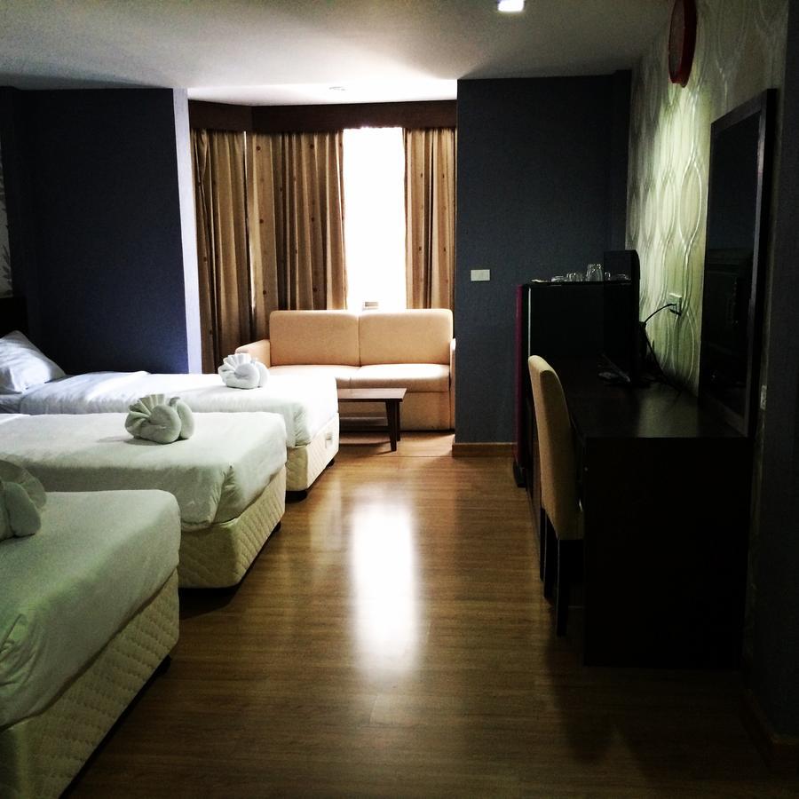 Iraqi Hotel Makkasan Exterior photo